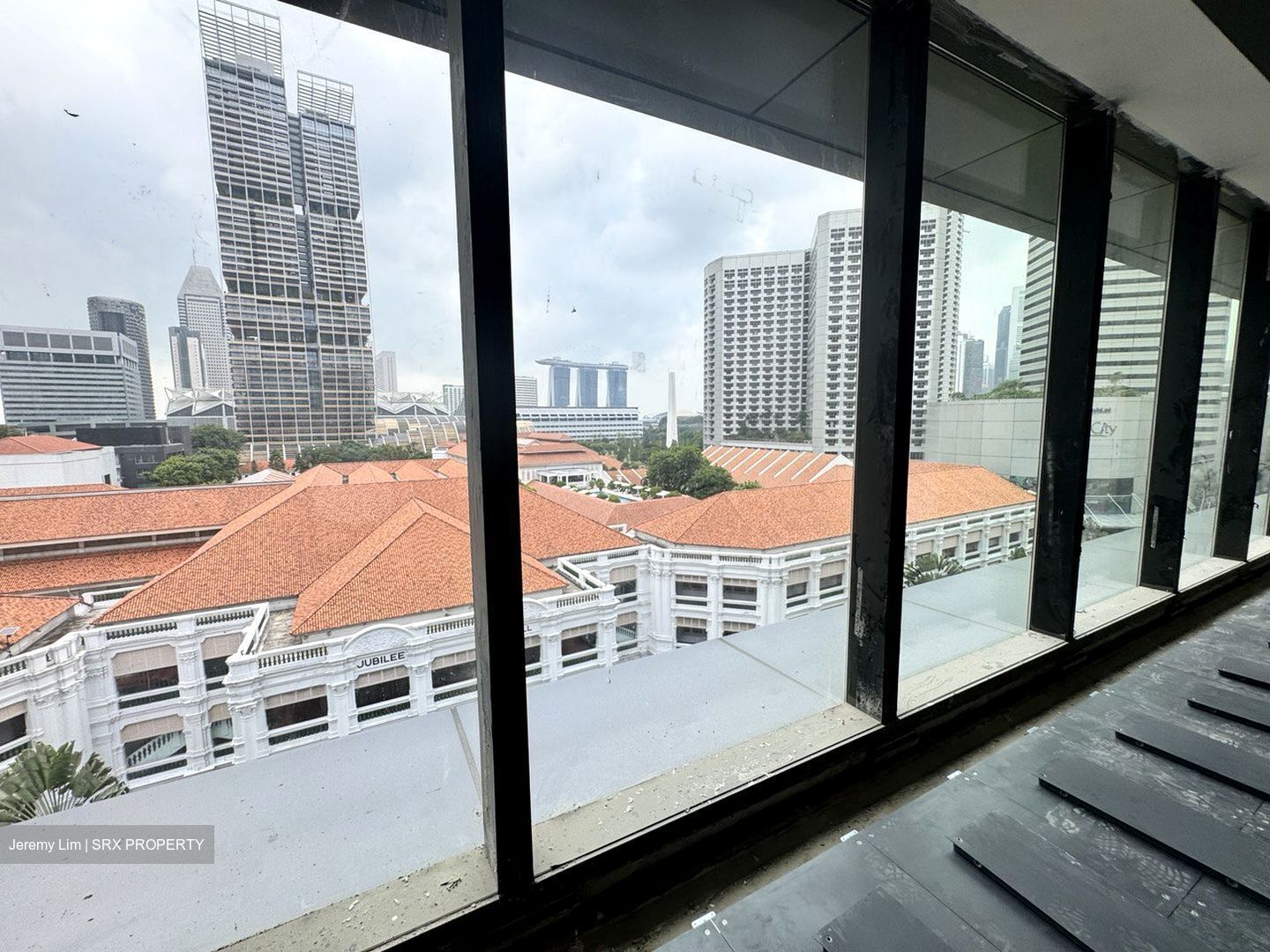 Odeon Towers (D7), Office #437339801